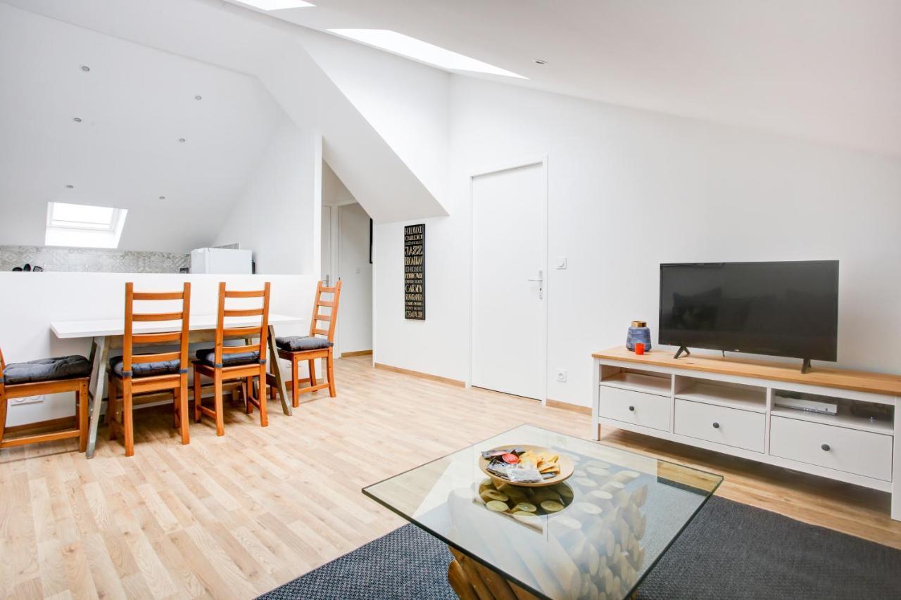 Gatsby Chic Apartment Reims Bagian luar foto
